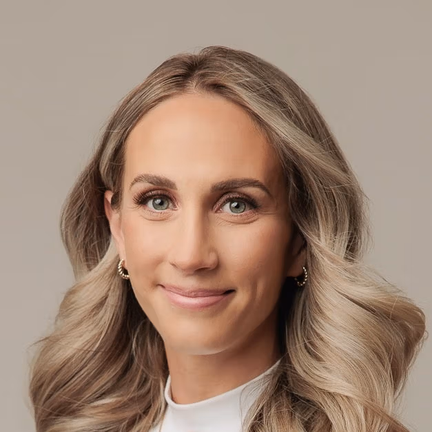 calgary-headshot-amanda-dams-testimonial-3