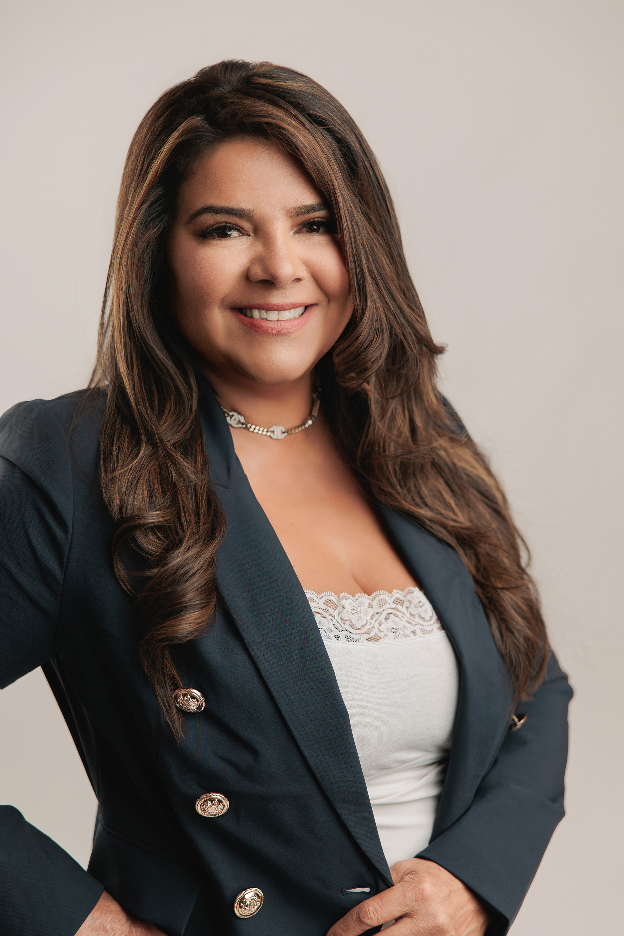 calgary-realtor-headshots-marlene-3334