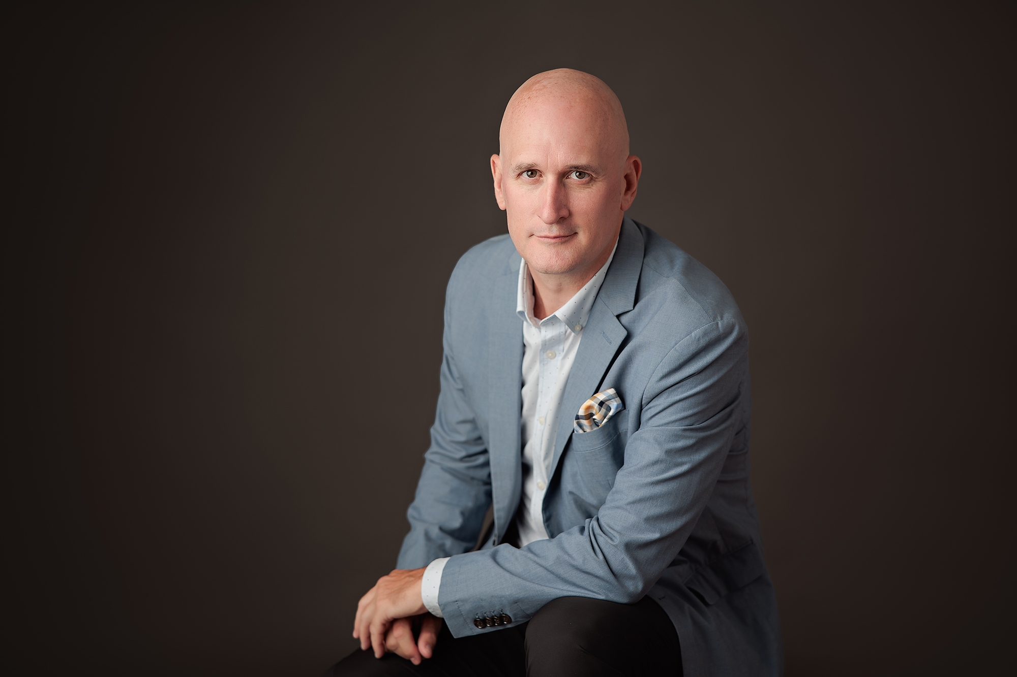 real estate agent headshot in Calgary