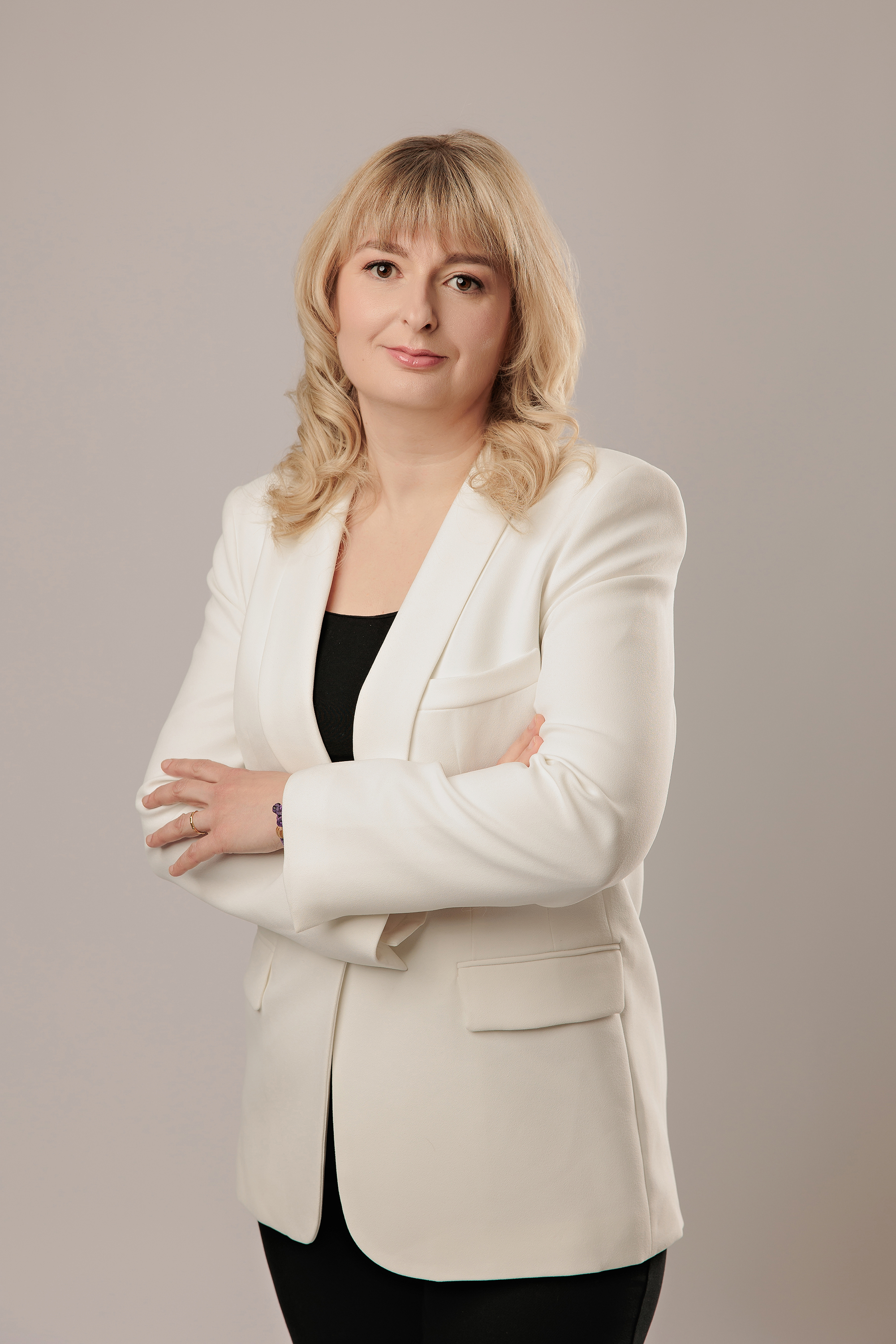 Amanda Dams Photography Headshots Olena