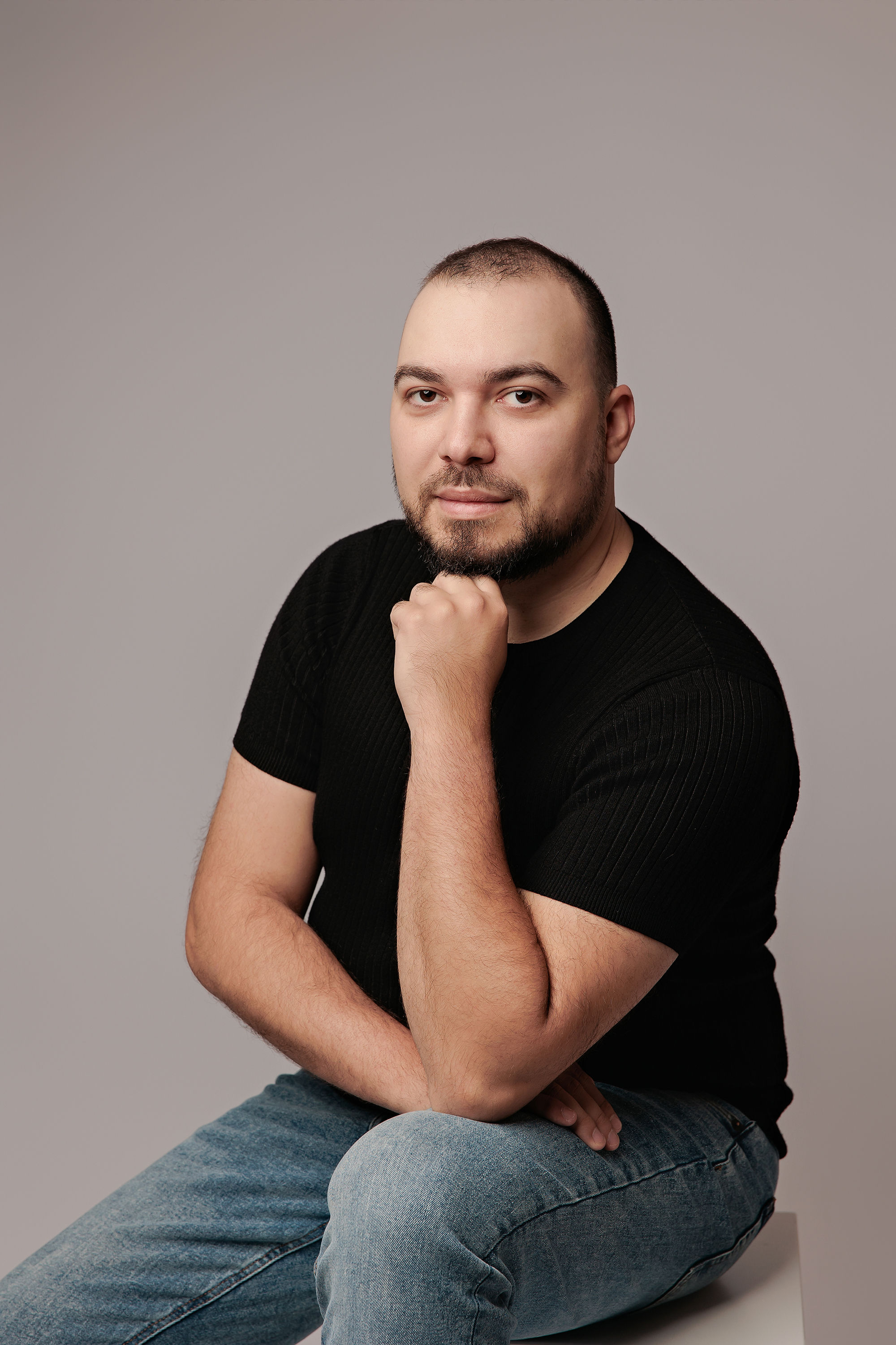 Amanda Dams Photography Headshots Michael Blium