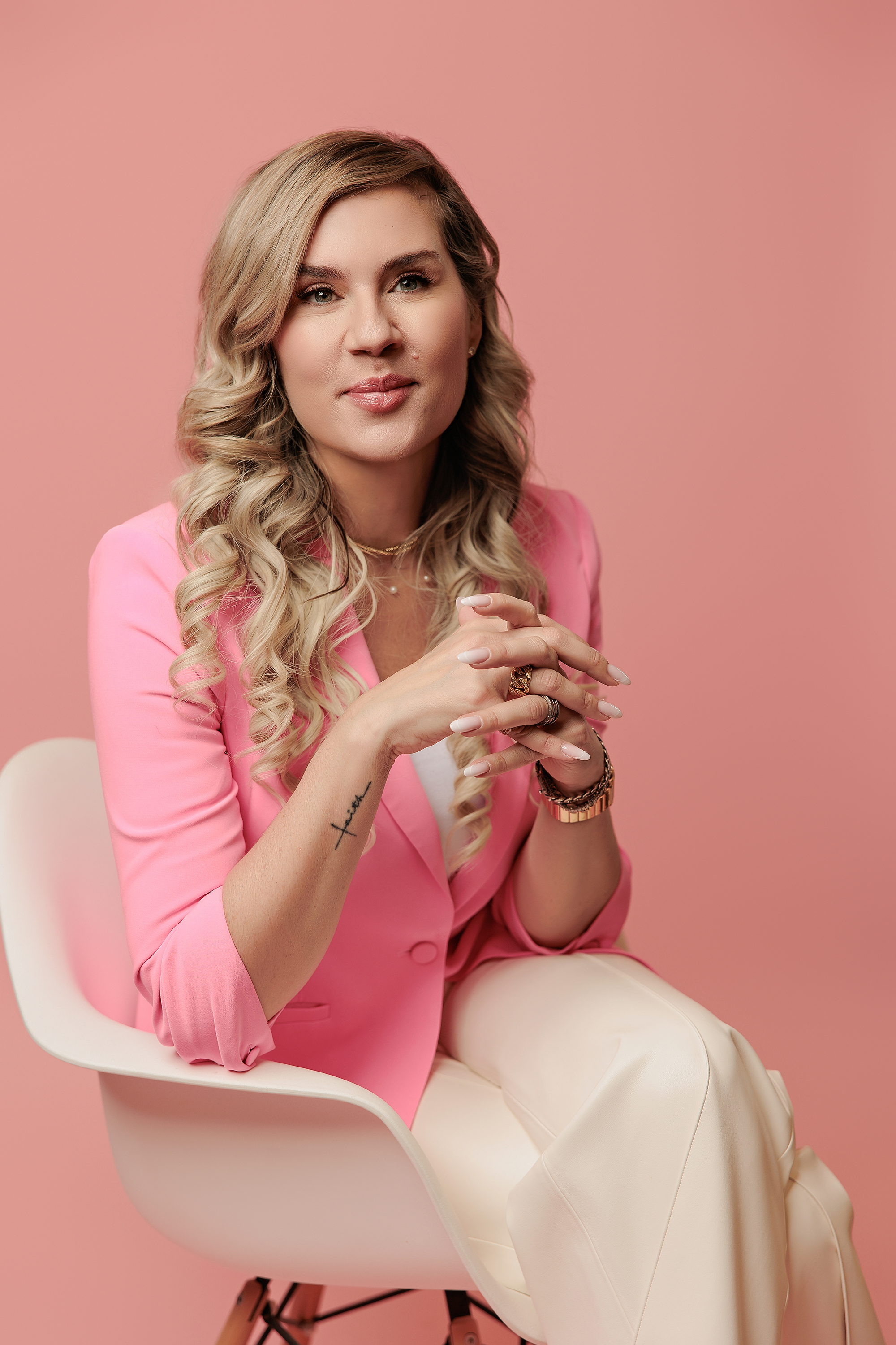 Amanda Dams Photography Headshots Kdb