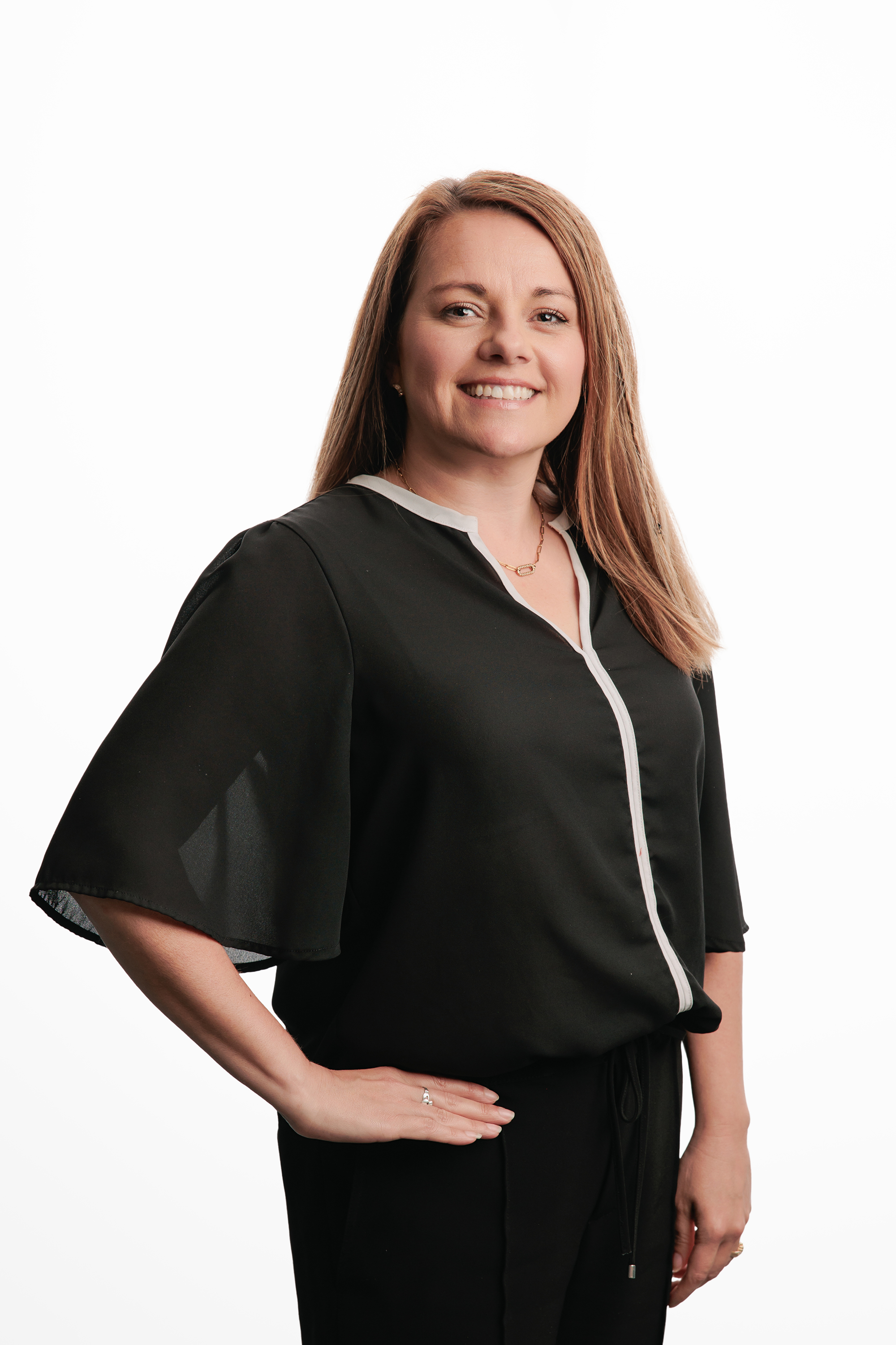 Amanda Dams Photography Headshots Sysco 2025